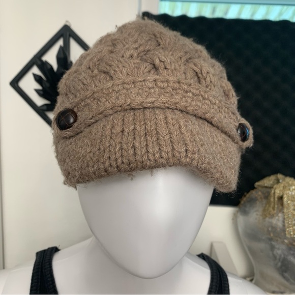 Winter Warm Khaki Hat and convertible gloves with Mitten Cover - Picture 3 of 15